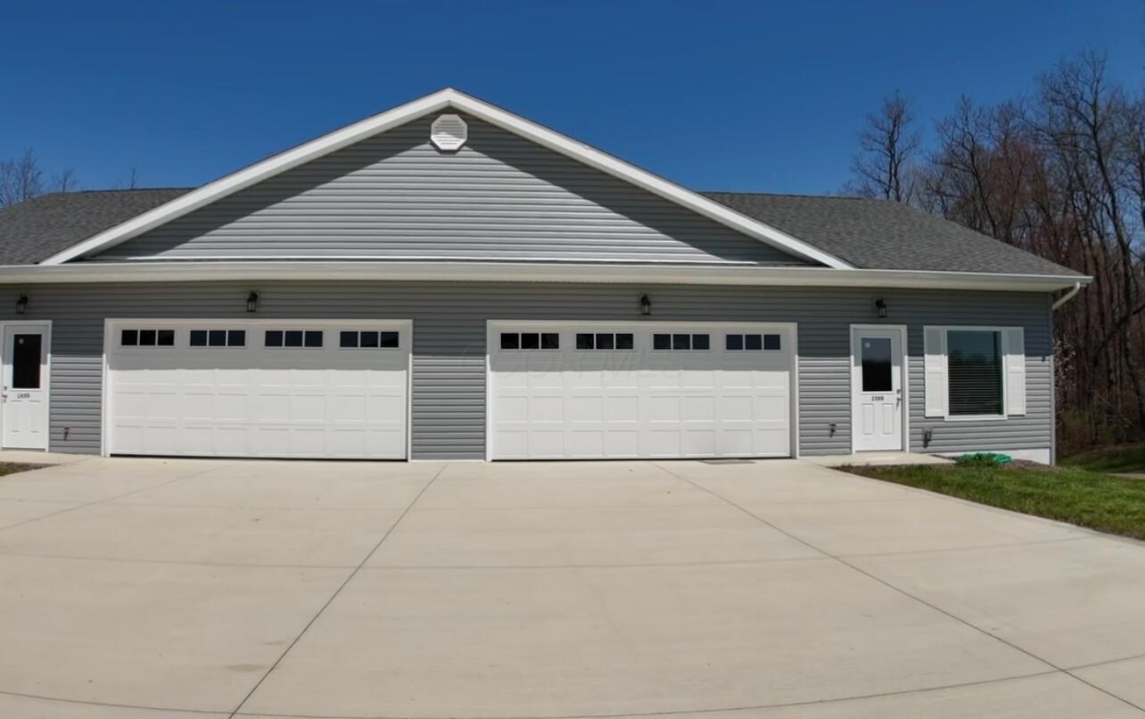 1598 Spring Village Lane, Ontario, Ohio image 1
