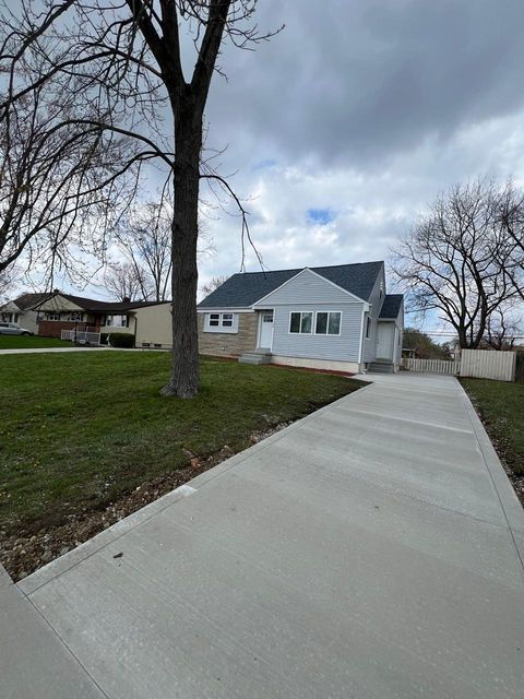 Tiny photo for 1398 Matthias Drive, Columbus, OH 43224 (MLS # 225044707)