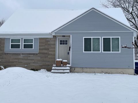 Photo of 1398 Matthias Drive, Columbus, OH 43224 (MLS # 225044707)