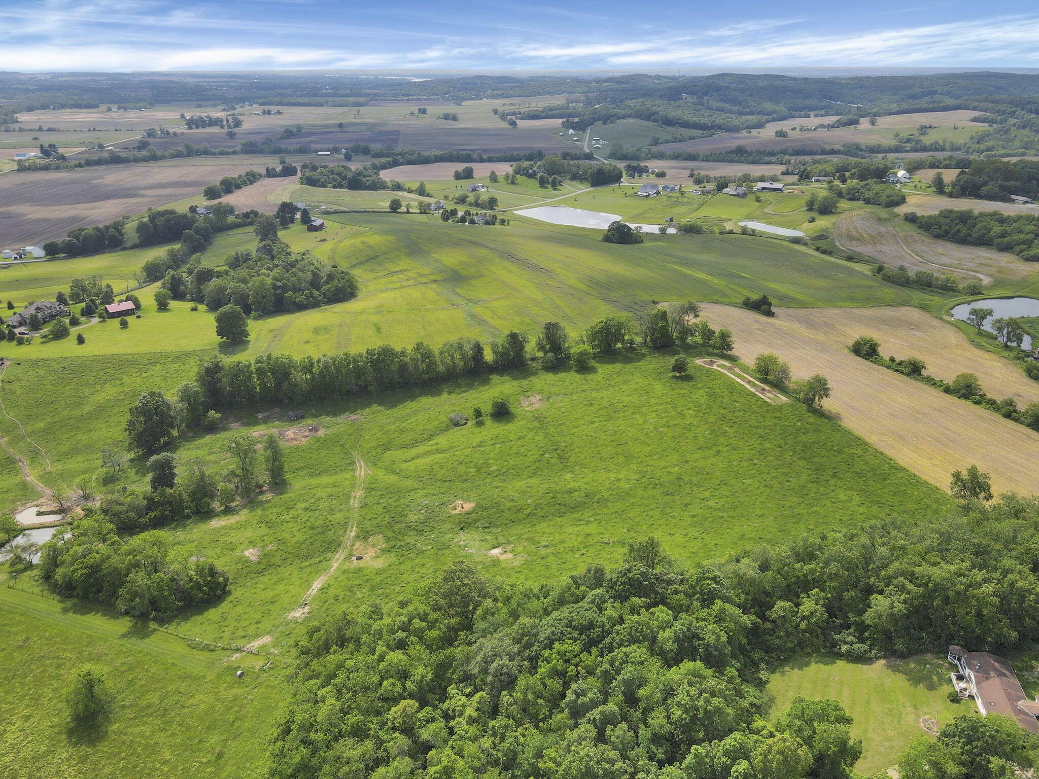 11559 Somerset Road, Thornville, Ohio image 28