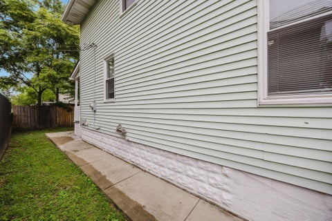 Tiny photo for 1008 E Whittier Street, Columbus, OH 43206 (MLS # 226036388)