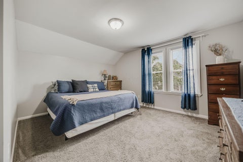 Tiny photo for 1008 E Whittier Street, Columbus, OH 43206 (MLS # 226036388)