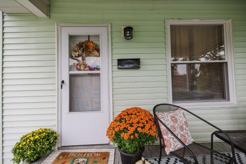 Tiny photo for 1008 E Whittier Street, Columbus, OH 43206 (MLS # 226036388)