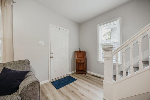Tiny photo for 1008 E Whittier Street, Columbus, OH 43206 (MLS # 226036388)