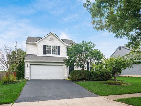 Photo of 1360 Great Hunter Drive, Grove City, OH 43123 (MLS # 226027547)