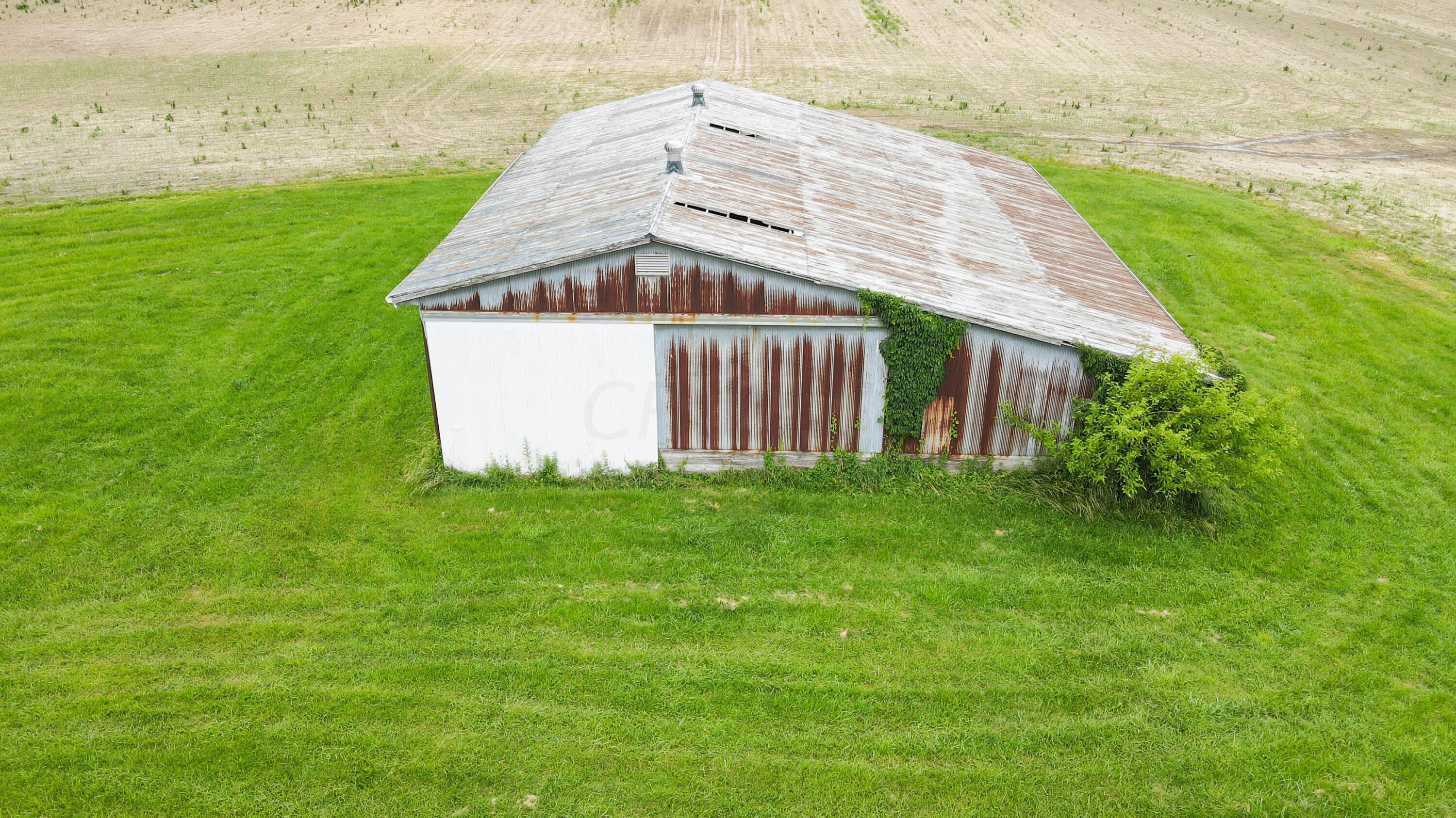 2241 Seminary Road, Newark, Ohio image 8
