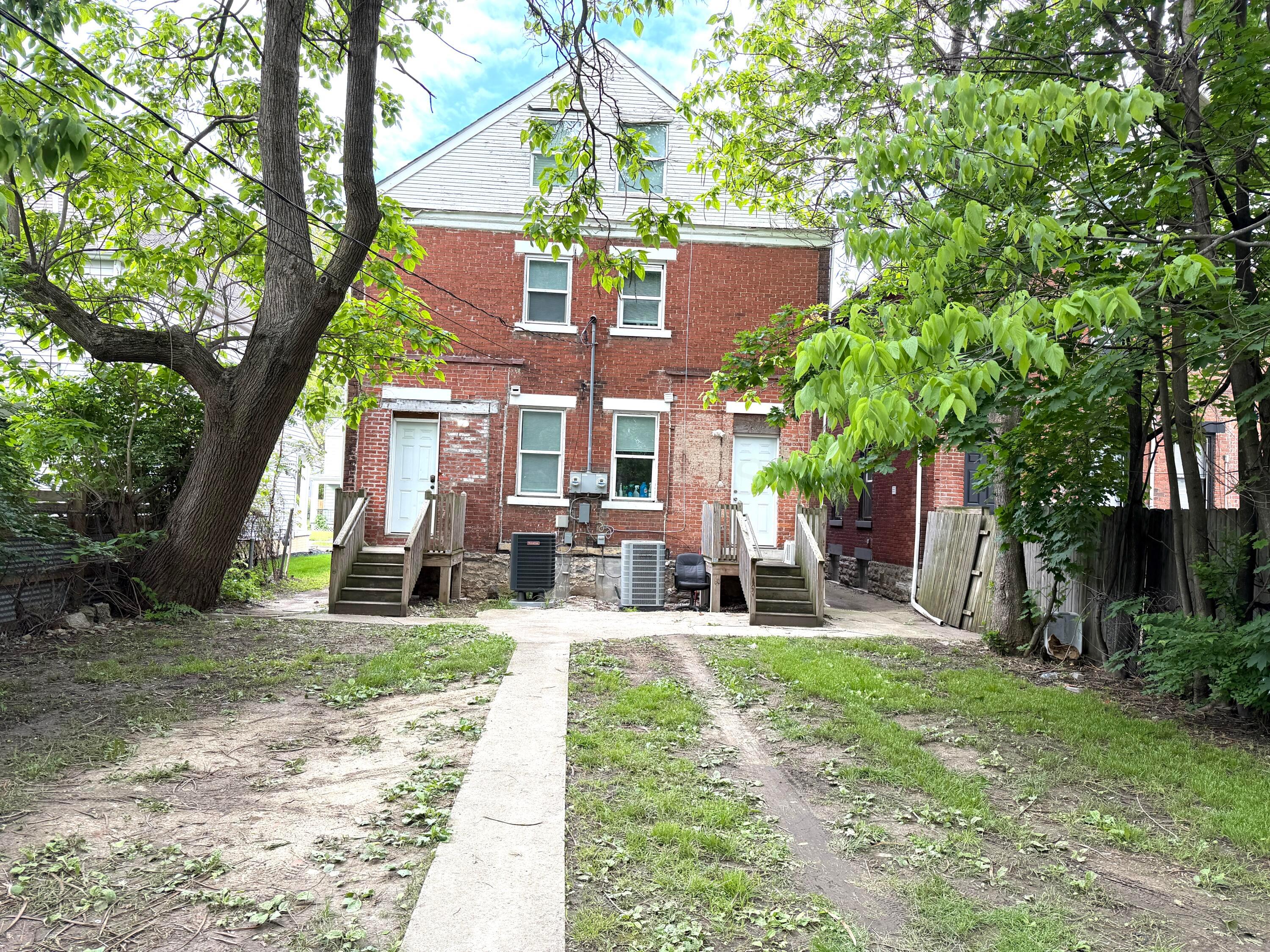 516-518 S Champion Avenue