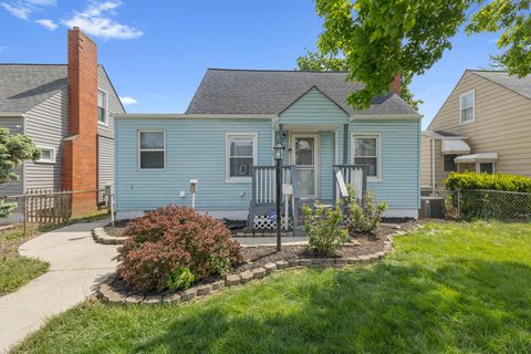 Photo of 874 Binns Boulevard, Columbus, OH 43204 (MLS # 226013600)