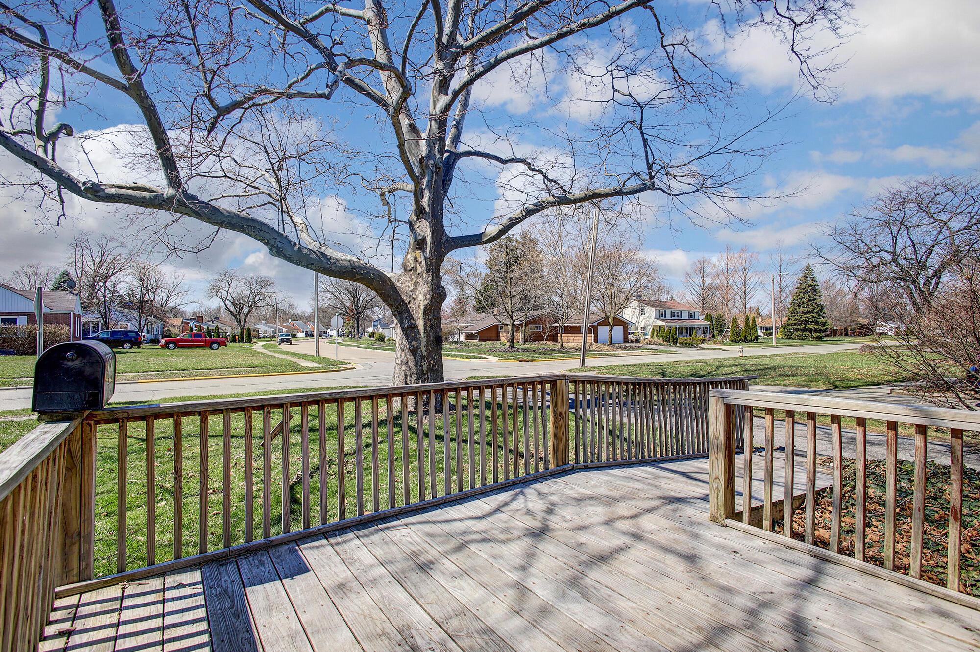 252 Old Village Road, Columbus, Ohio image 5