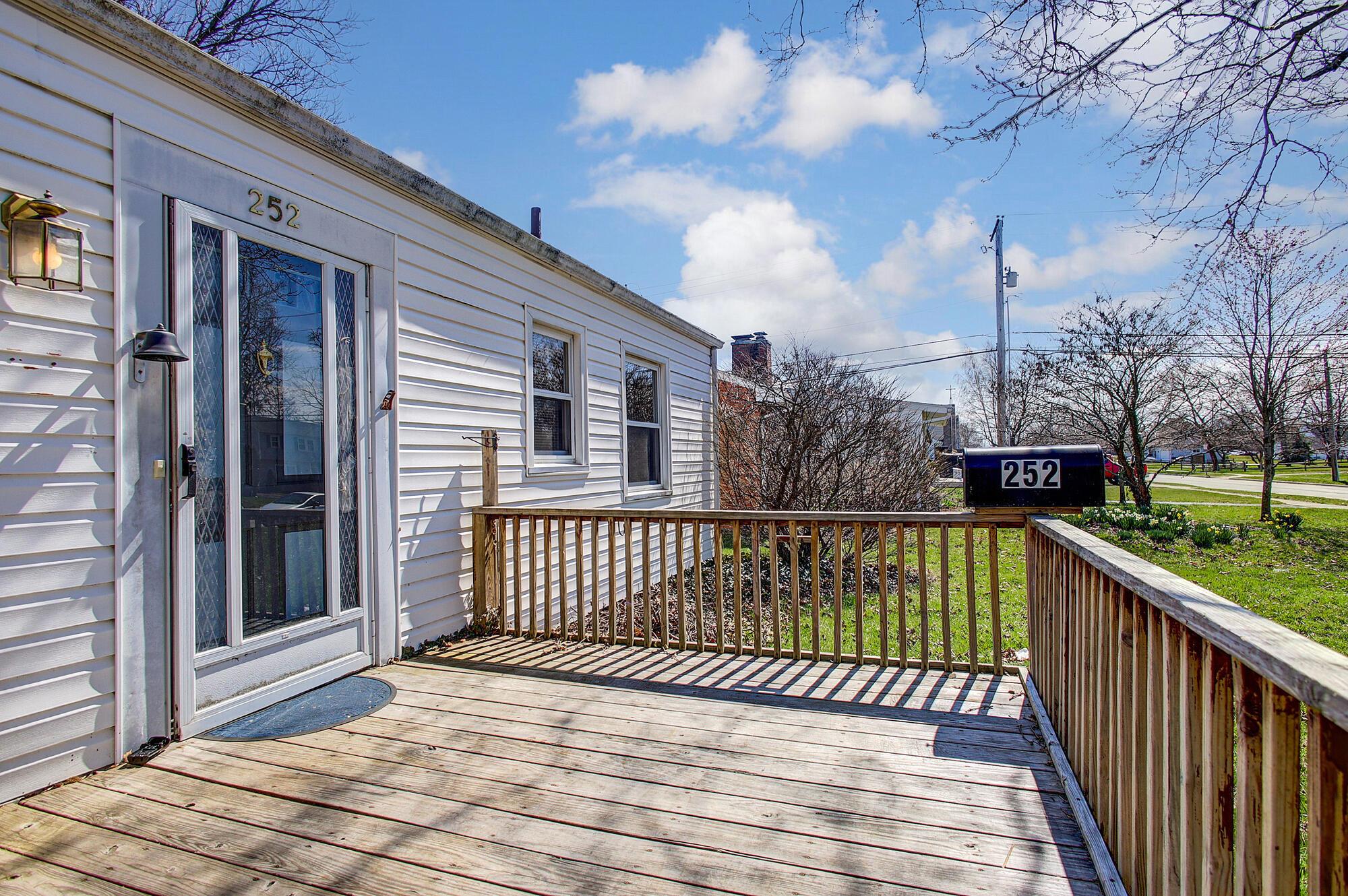 252 Old Village Road, Columbus, Ohio image 4