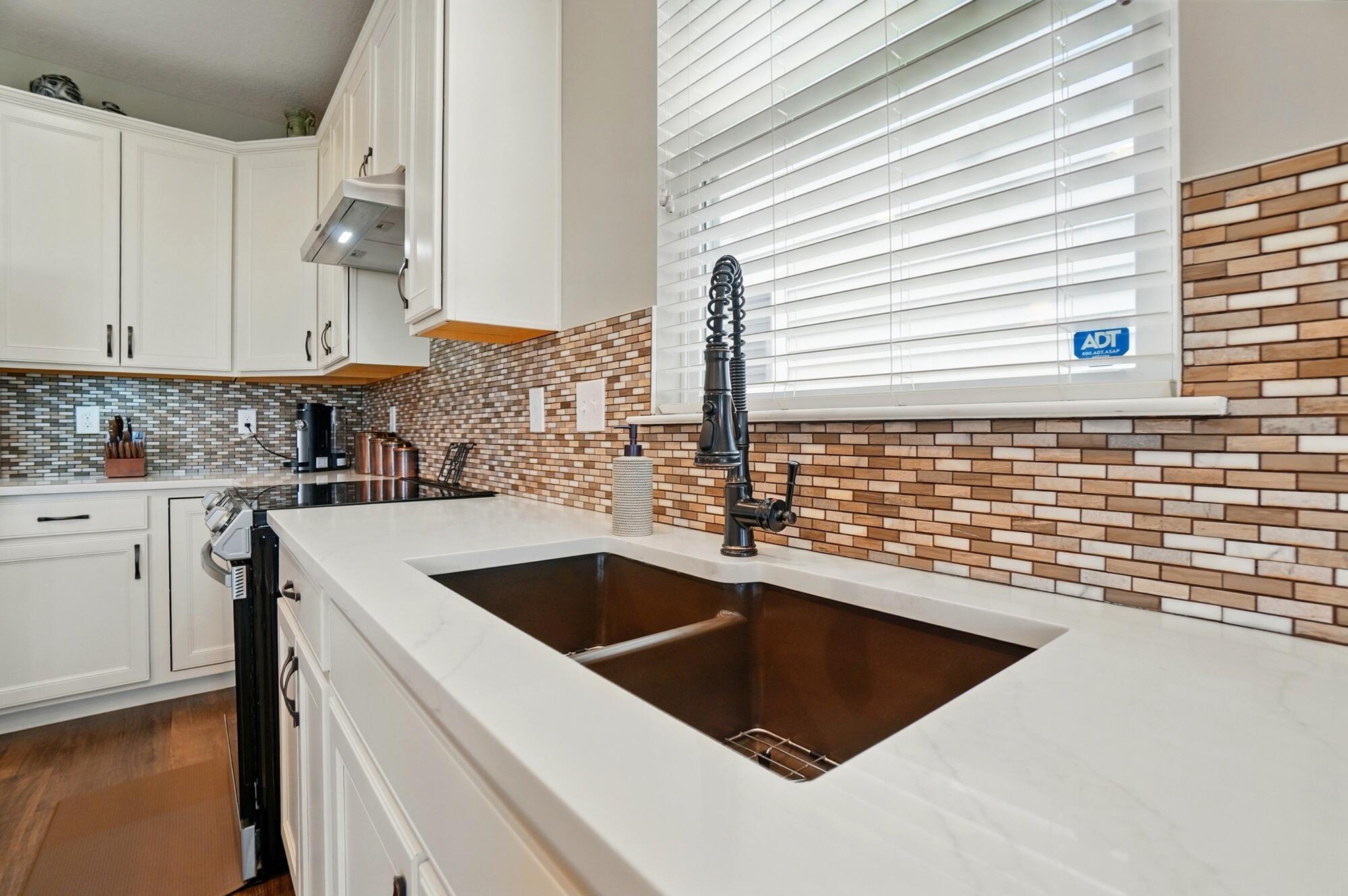 12221 Rooster Tail Drive, Pickerington, Ohio image 12