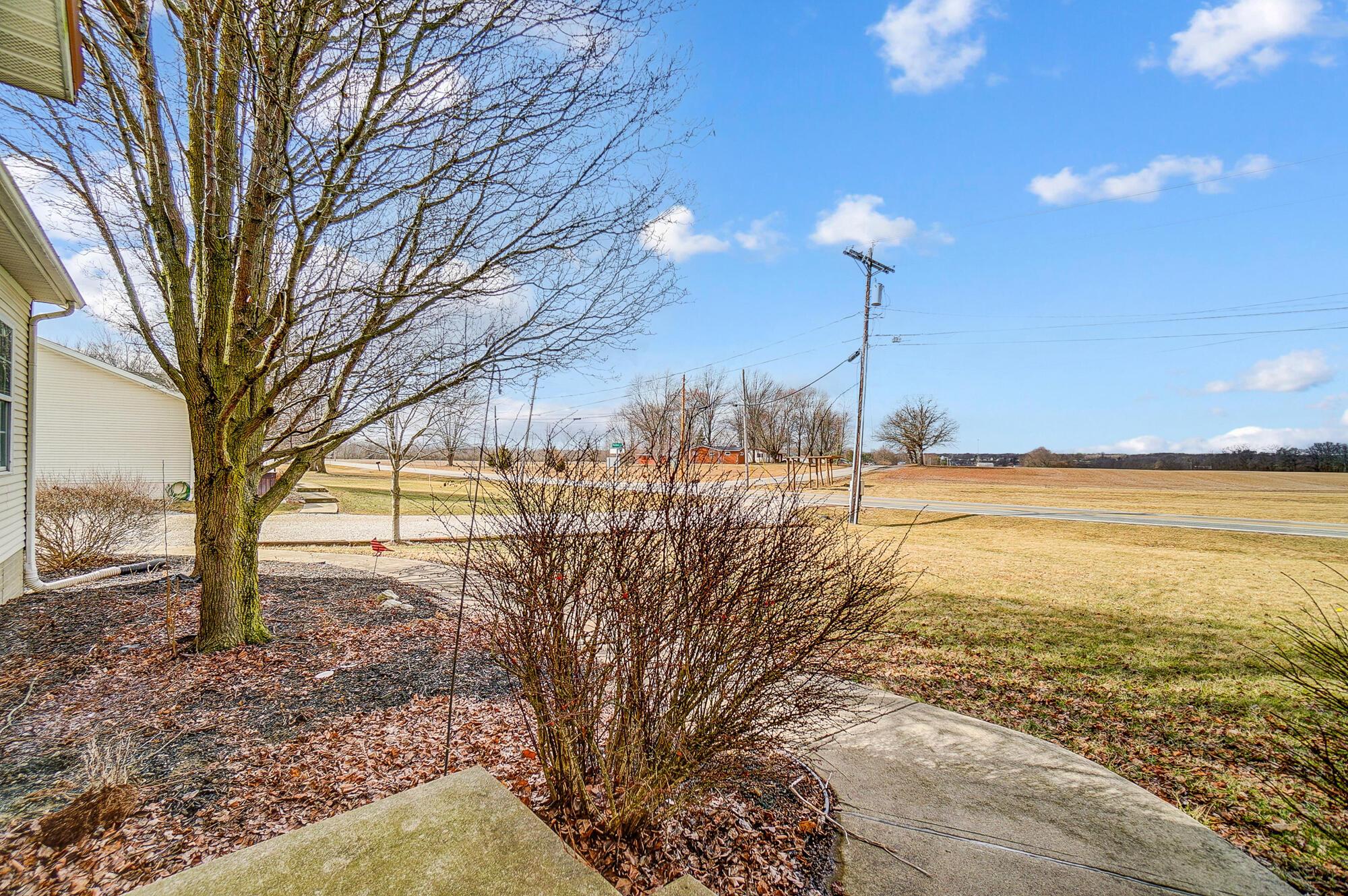 1288 Horseshoe Road, Delaware, Ohio image 7