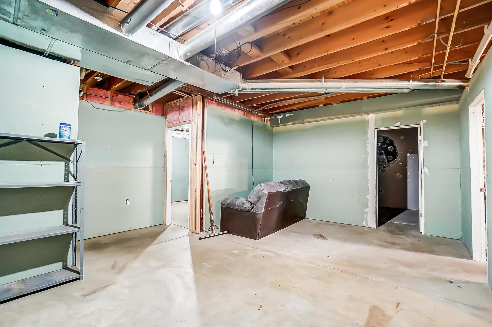 1288 Horseshoe Road, Delaware, Ohio image 37