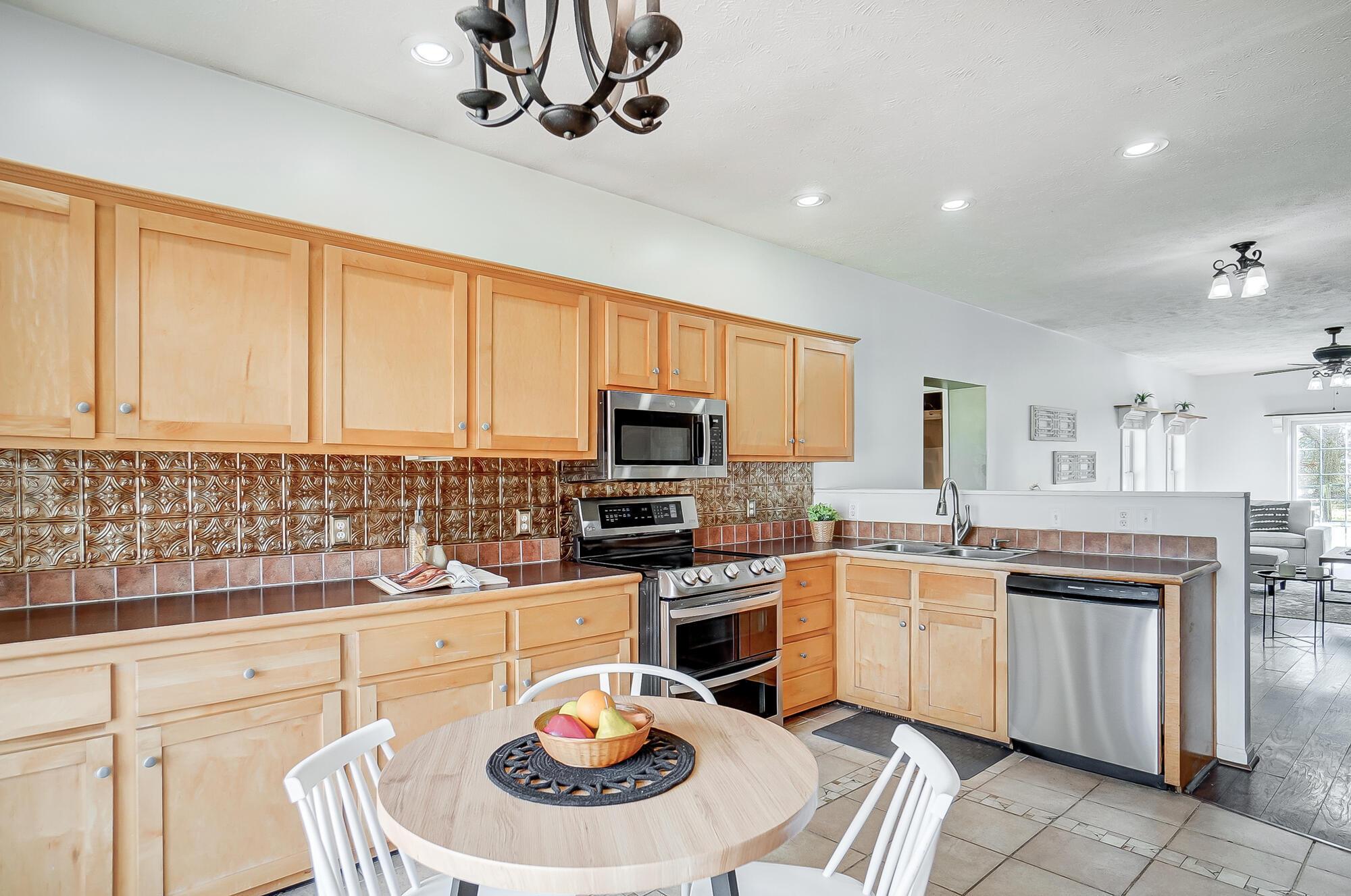1288 Horseshoe Road, Delaware, Ohio image 14