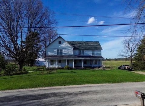 Photo of 4419 County Highway 115, Mount Gilead, OH 43338 (MLS # 226028033)