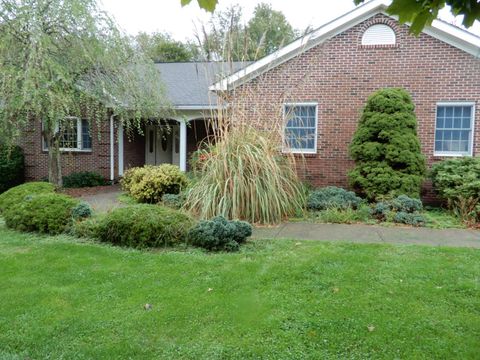 Photo of 14835 Indian Hills Road, Mount Vernon, OH 43050 (MLS # 225038180)