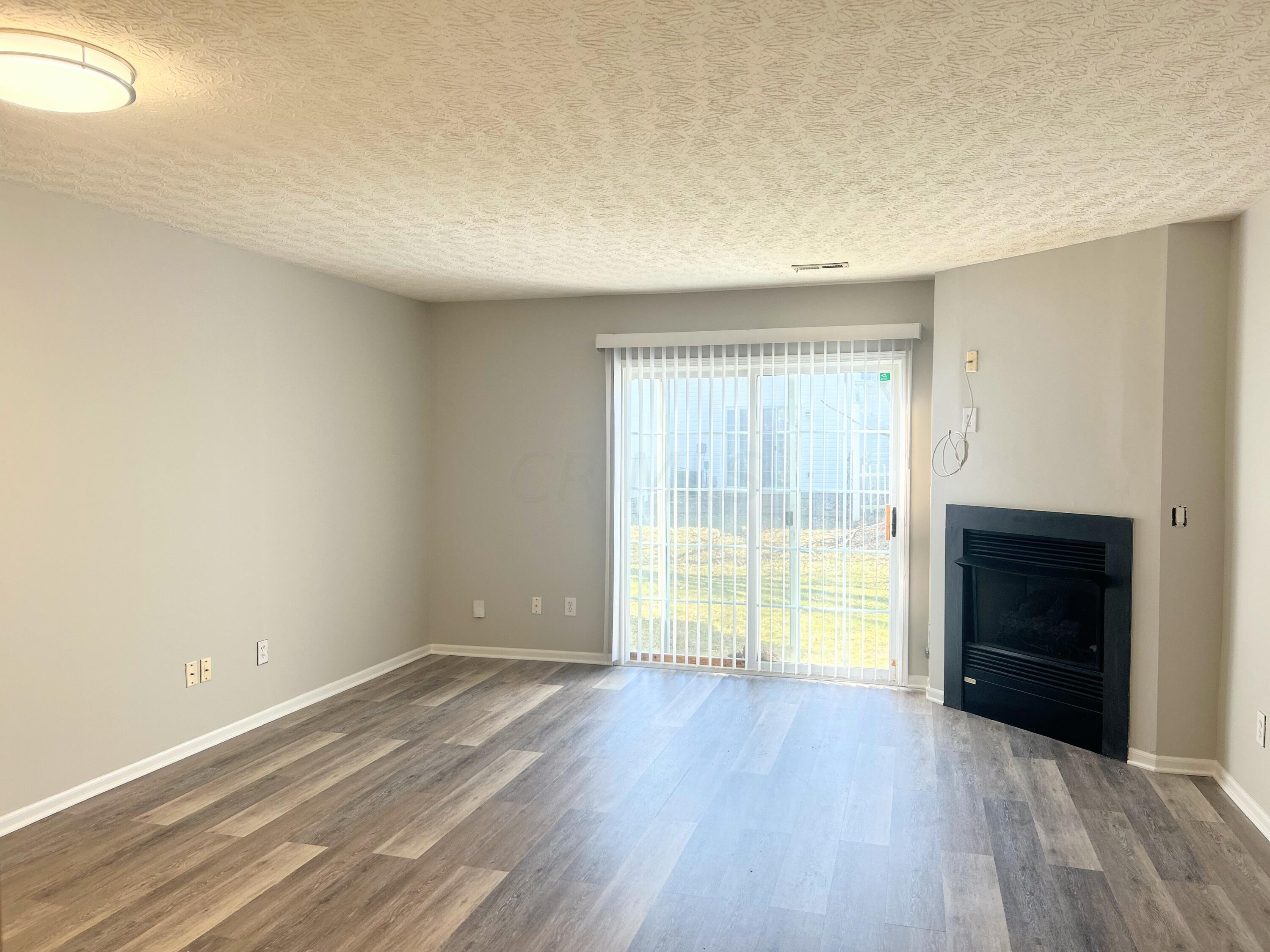 6820 Axtel Drive 22D