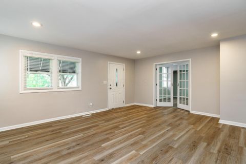Tiny photo for 676 Wager Street, Columbus, OH 43206 (MLS # 225037250)