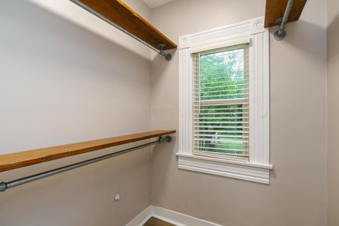 Tiny photo for 676 Wager Street, Columbus, OH 43206 (MLS # 225037250)