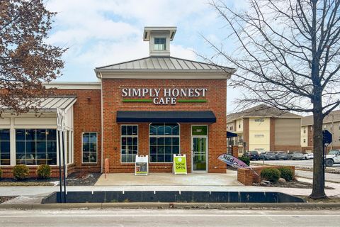 Tiny photo for 676 Wager Street, Columbus, OH 43206 (MLS # 225037250)