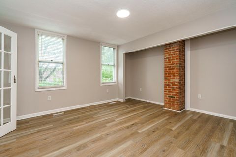 Tiny photo for 676 Wager Street, Columbus, OH 43206 (MLS # 225037250)
