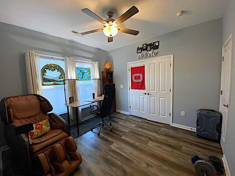 Tiny photo for 4353 Parkway Centre Drive 31 #31, Grove City, OH 43123 (MLS # 225044722)