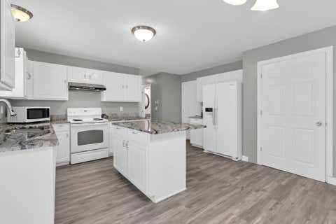 Photo of 6962 Onyxbluff Lane, Blacklick, OH 43004 (MLS # 226028773)