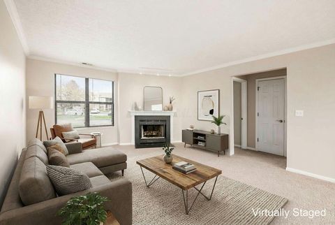 Photo of 2727 Greystone Drive A #A, Columbus, OH 43220 (MLS # 226010599)