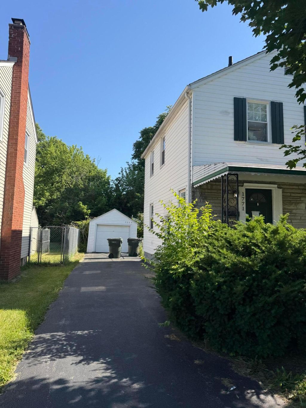 Photo of 1771 E Sycamore Street, Columbus, OH 43206 (MLS # 226022884)
