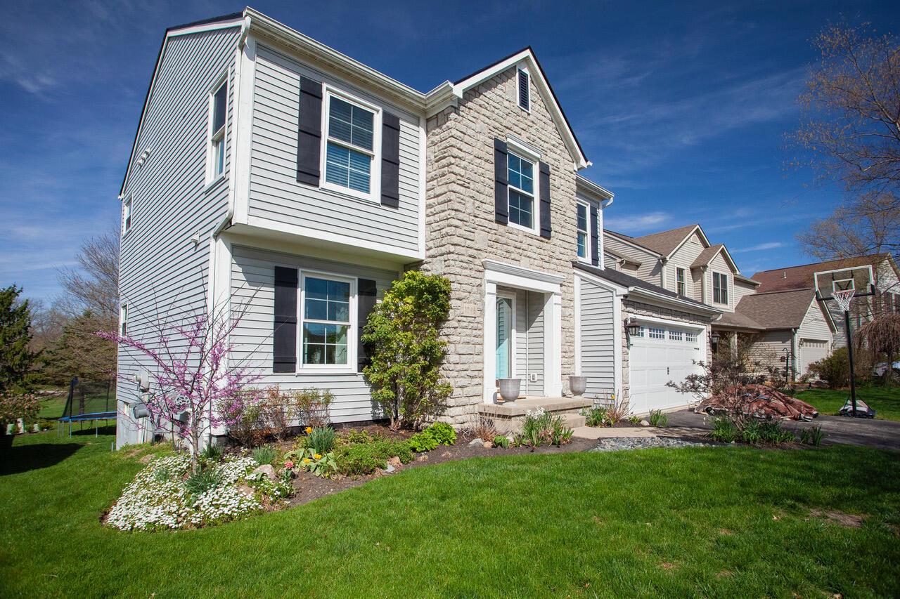 1093 Creekview Drive, Marysville, Ohio image 2