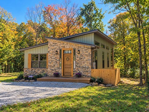 Homes For Sale - 5645 Township Rd 250<br/> Logan, OH 43138