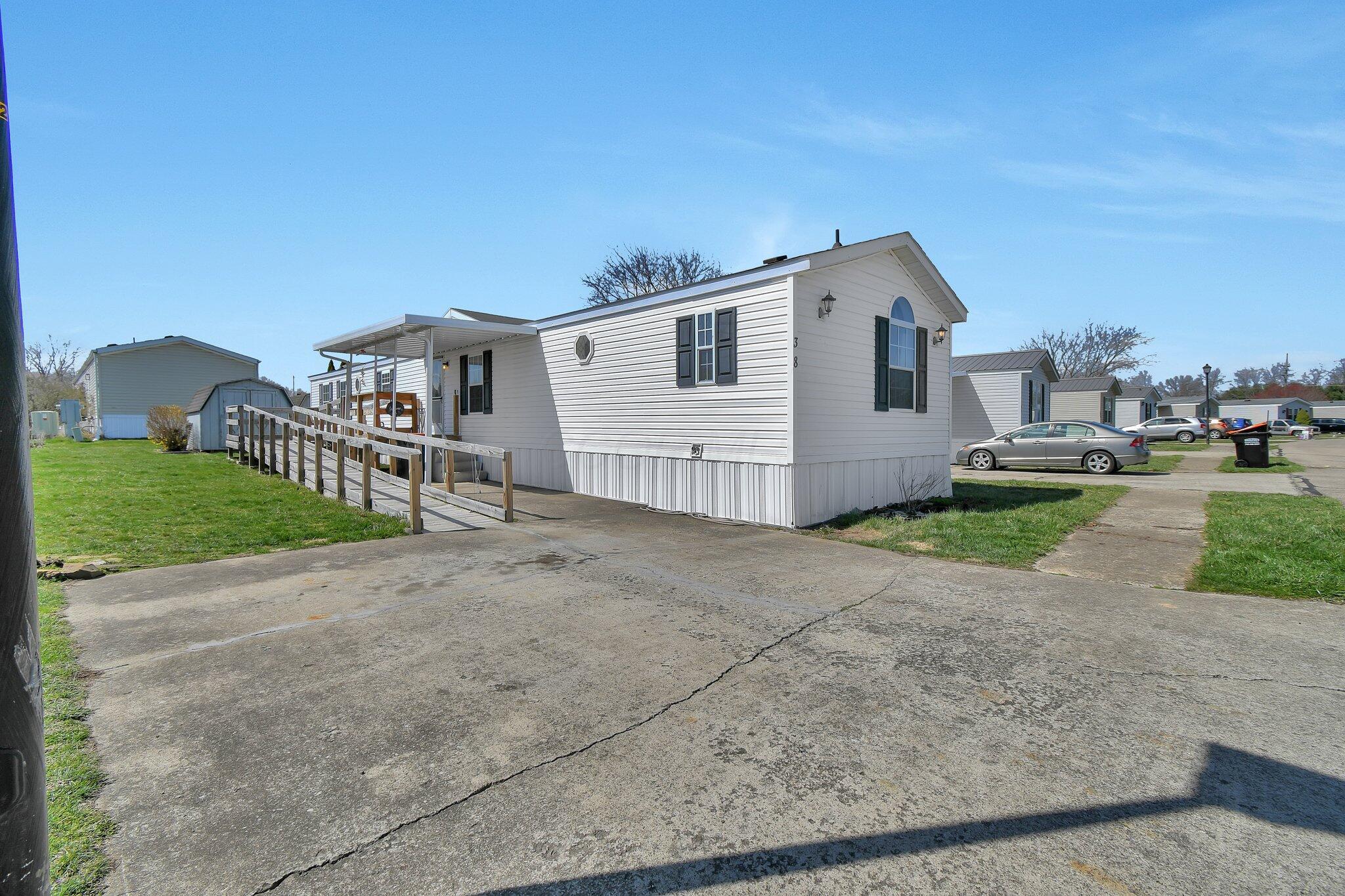1100 Thornwood Drive #LOT 38, Heath, Ohio image 3