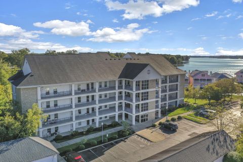 Photo of 4401 Hunts Landing Road 202 #202, Hebron, OH 43025 (MLS # 225038812)