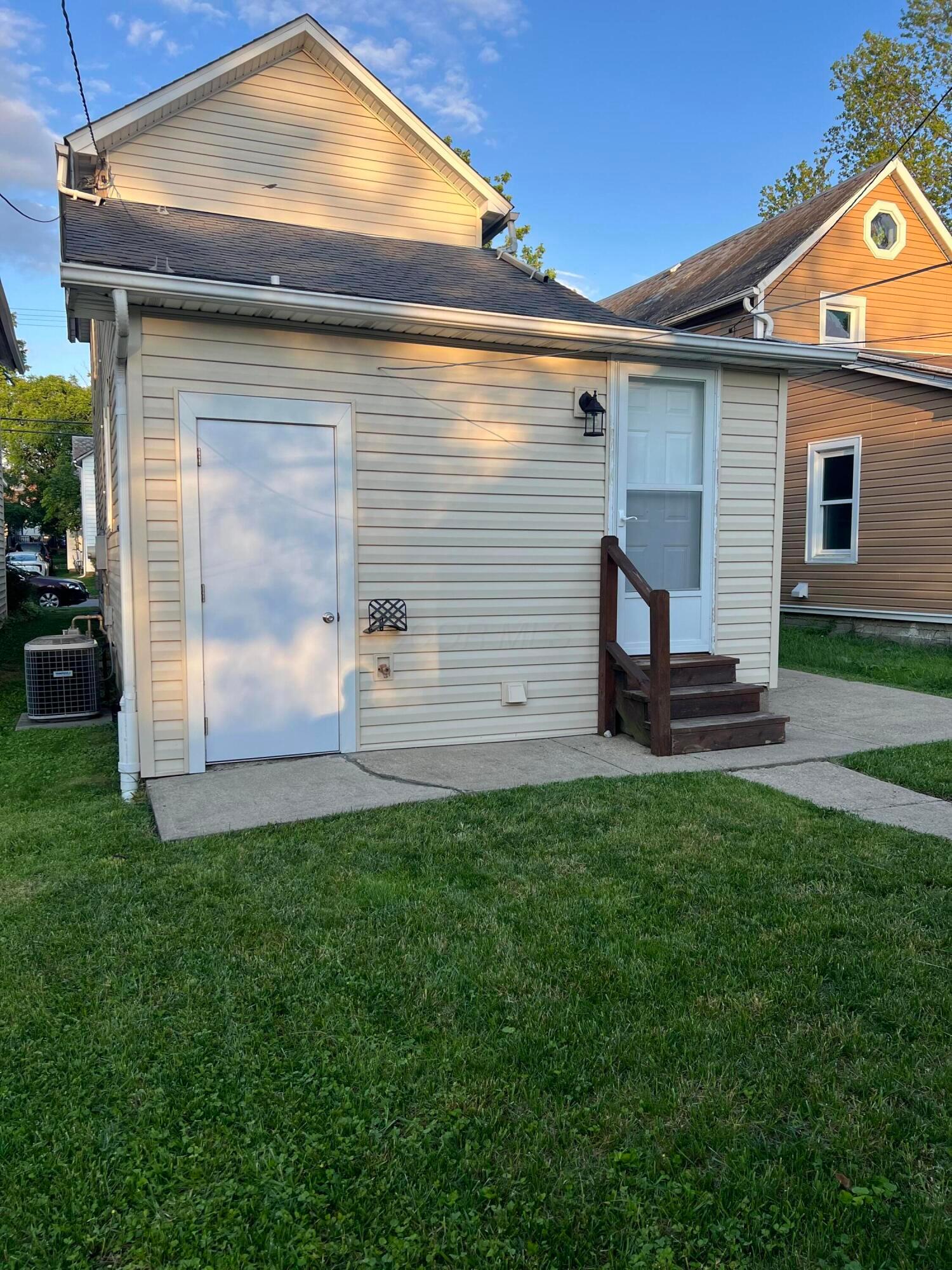 723 N Maple Street, Lancaster, Ohio image 25