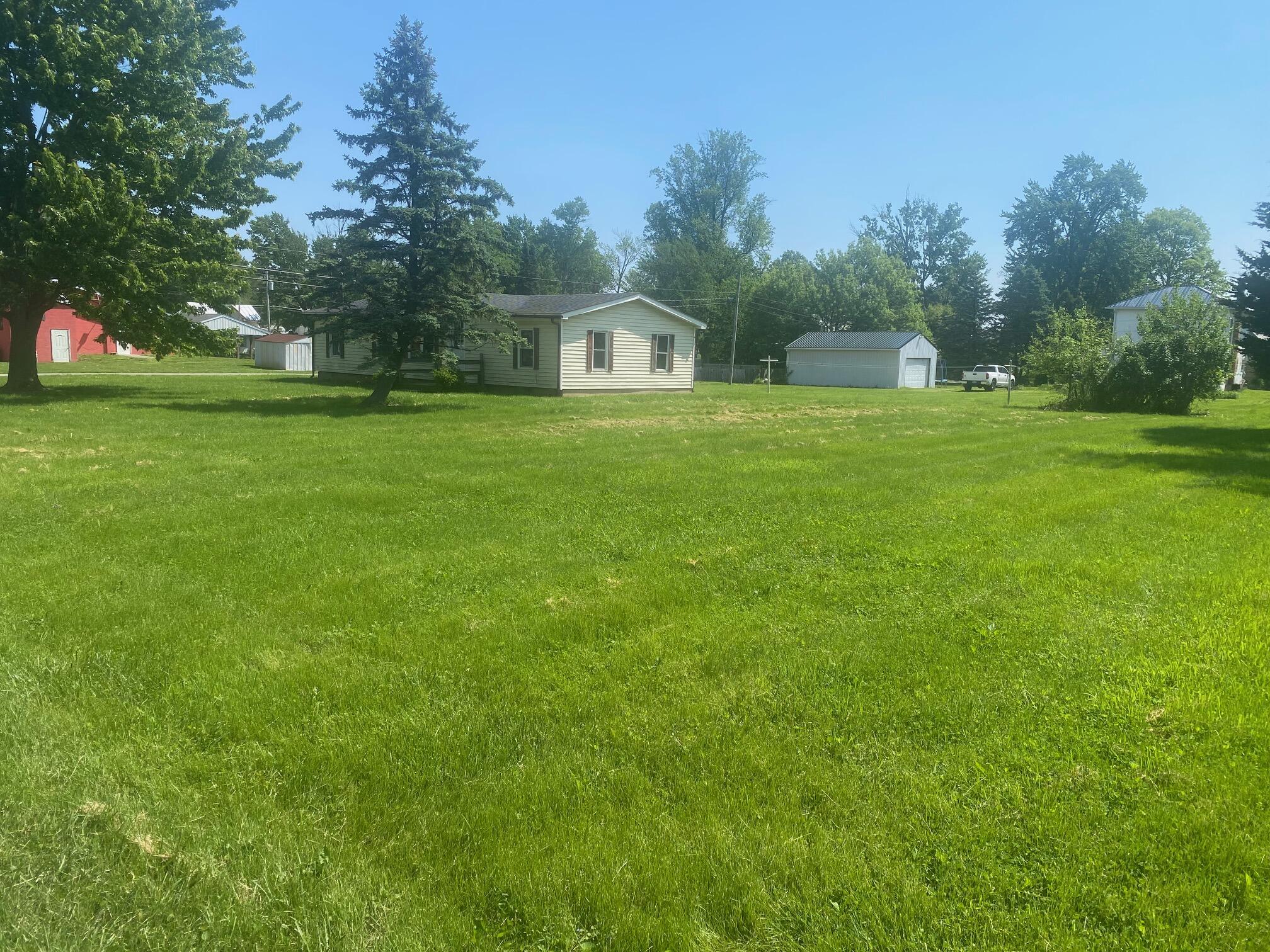 4 S Central Street, Ashley, Ohio image 2
