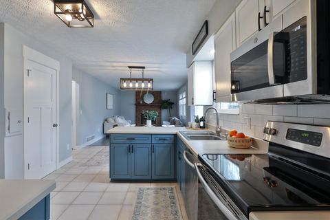 Tiny photo for 222 Bluejay Drive, Columbus, OH 43235 (MLS # 226000808)