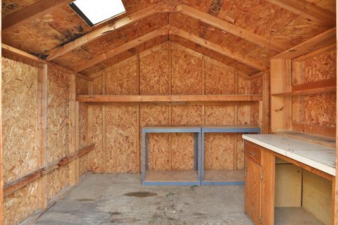 Tiny photo for 222 Bluejay Drive, Columbus, OH 43235 (MLS # 226000808)