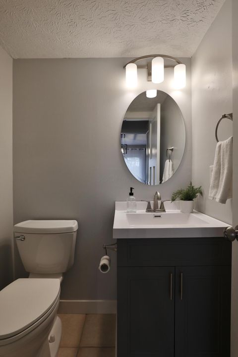 Tiny photo for 222 Bluejay Drive, Columbus, OH 43235 (MLS # 226000808)