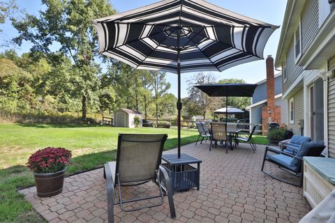 Tiny photo for 222 Bluejay Drive, Columbus, OH 43235 (MLS # 226000808)