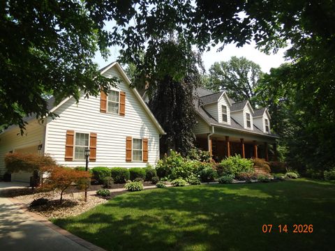 Photo of 360 Warren Point Lane, Pataskala, OH 43062 (MLS # 226026969)