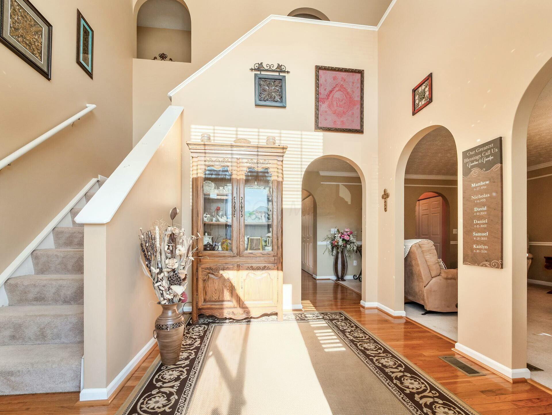 126 Deer Path Court, Pataskala, Ohio image 3