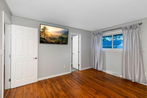 Tiny photo for 13375 Laurel Road NE, Thornville, OH 43076 (MLS # 226027370)