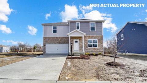 Photo of 1380 Hansberry Drive, Lithopolis, OH 43136 (MLS # 226003107)