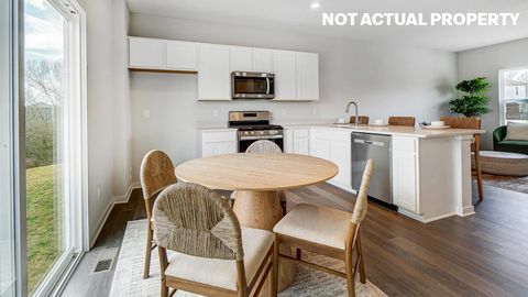 Tiny photo for 1380 Hansberry Drive, Lithopolis, OH 43136 (MLS # 226003107)