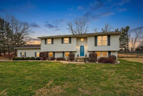 Photo of 13427 State Route 139, Jackson, OH 45640 (MLS # 225046140)