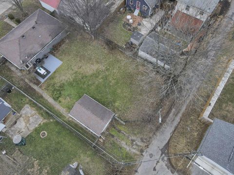Tiny photo for 1580 S 8th Street, Columbus, OH 43207 (MLS # 225045527)