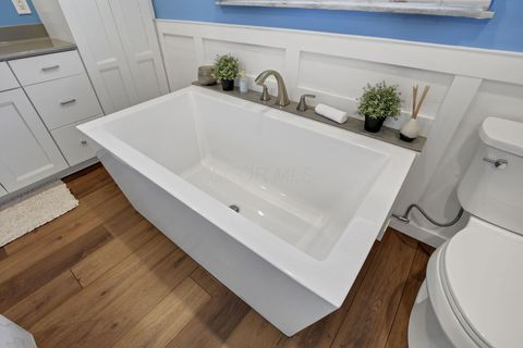 Tiny photo for 1580 S 8th Street, Columbus, OH 43207 (MLS # 225045527)