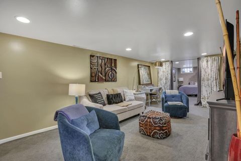 Tiny photo for 1580 S 8th Street, Columbus, OH 43207 (MLS # 225045527)