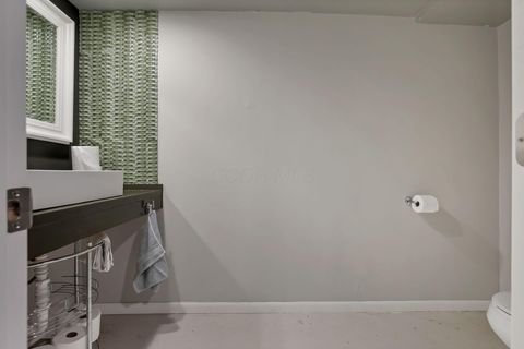 Tiny photo for 1580 S 8th Street, Columbus, OH 43207 (MLS # 225045527)