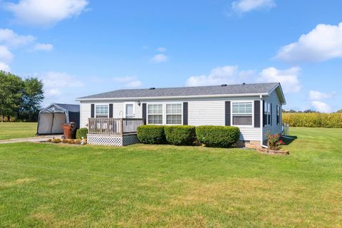 Tiny photo for 653 Burnett Road, Sabina, OH 45169 (MLS # 225037395)